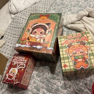 Christmas Baby Vinyl Figure Set
